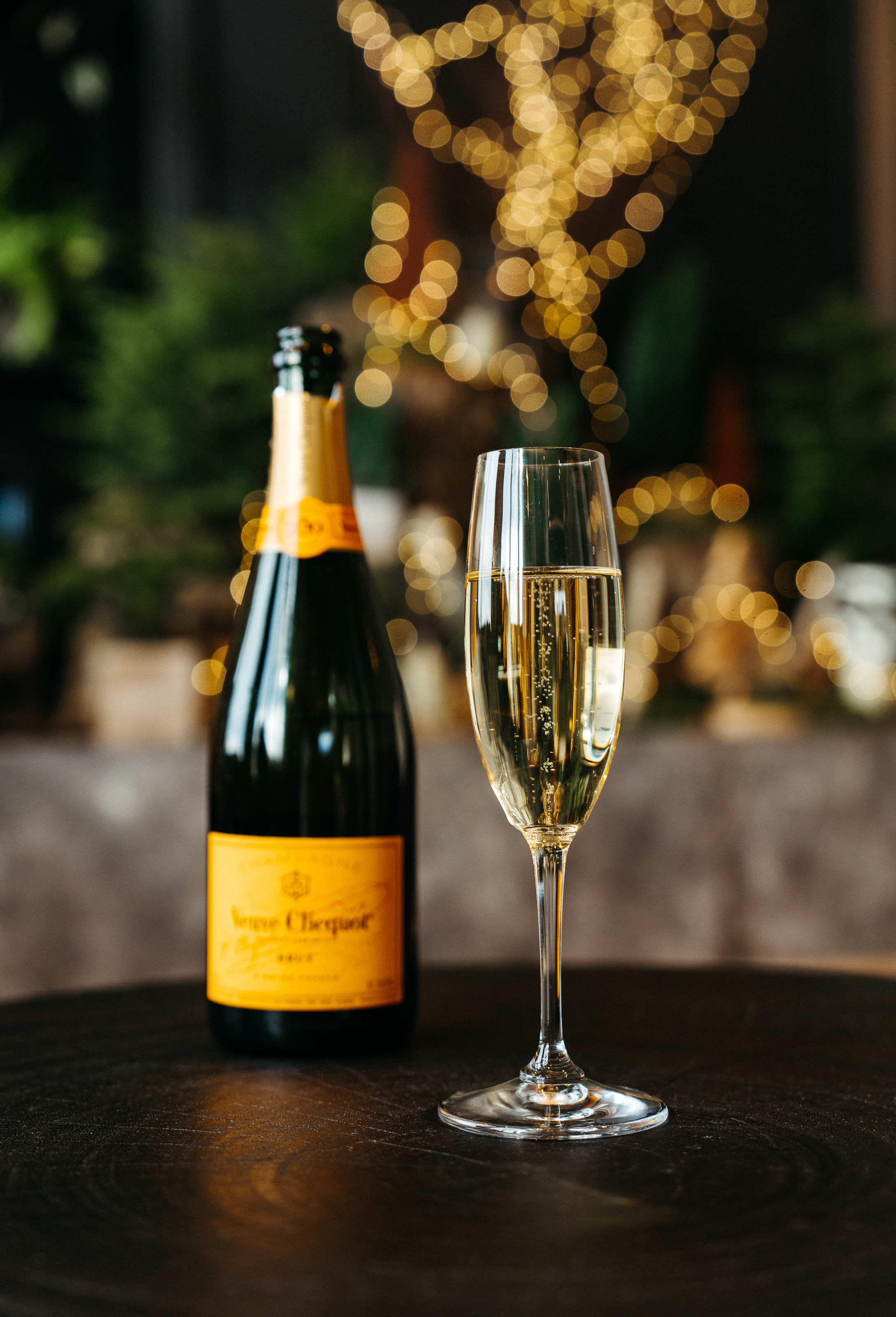 Champagne flute & bottle  