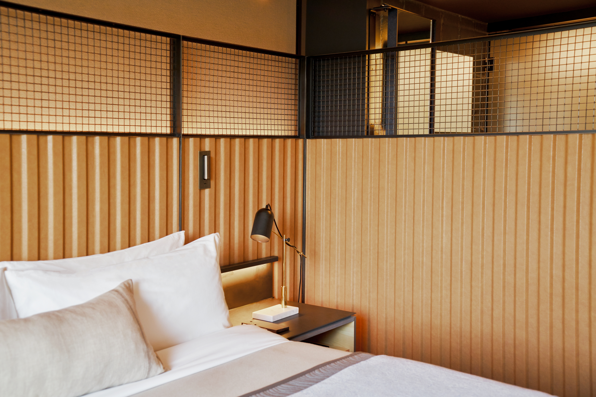 1 Hotel Brooklyn Bridge room with King size bed