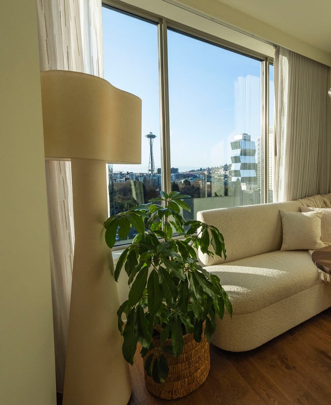 hotel suite in seattle