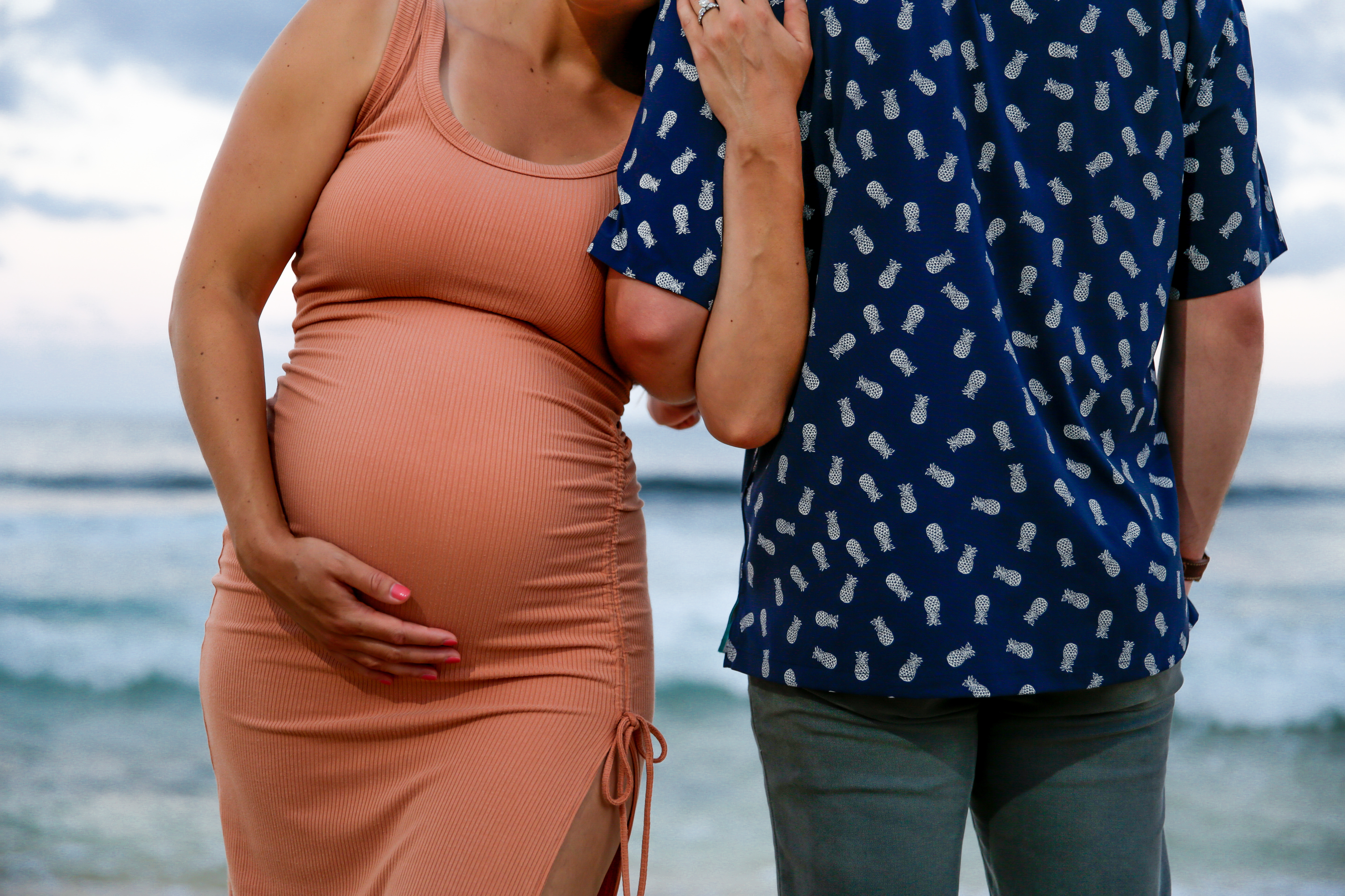 Babymoon photography by Coral Photography