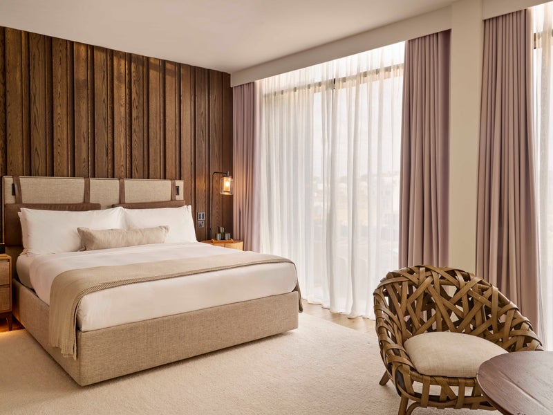 Skyline One Bedroom Suite