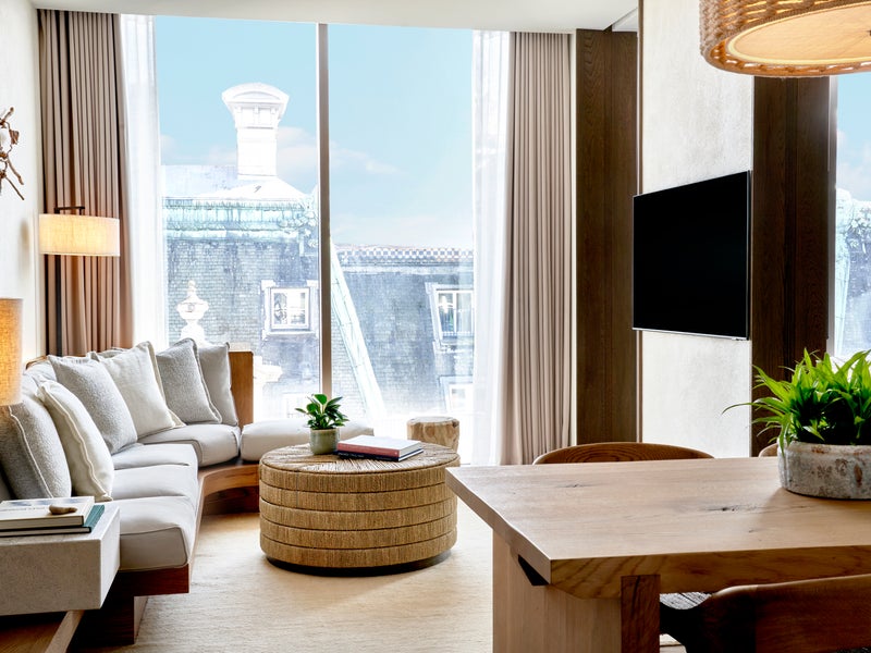 Skyline one bedroom suite