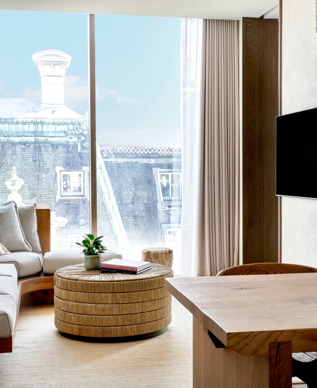 Skyline one bedroom suite