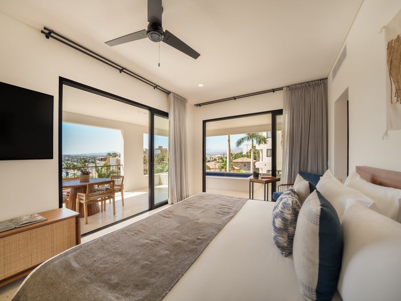 Studio Marina View