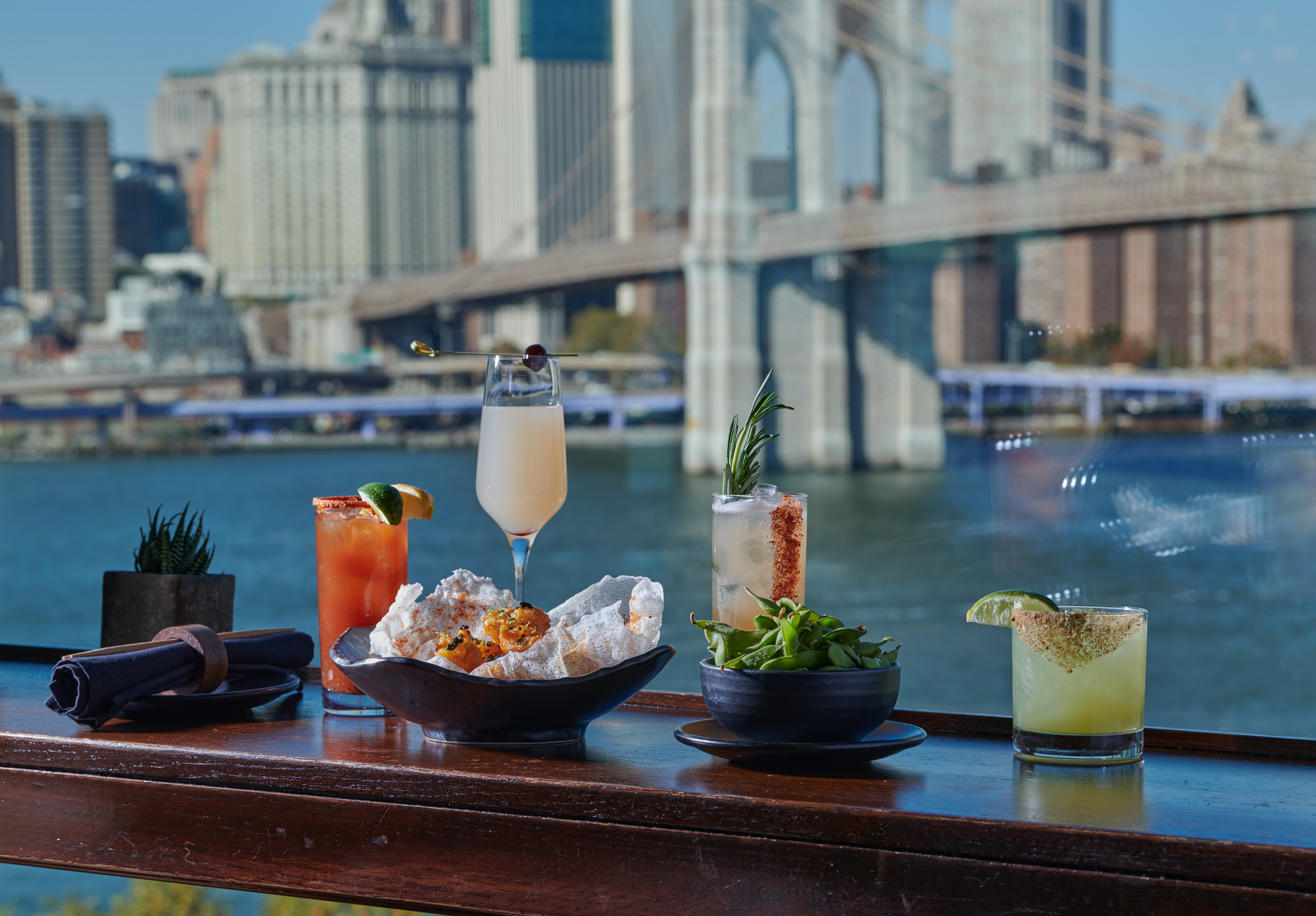 harriet's lounge, cocktails