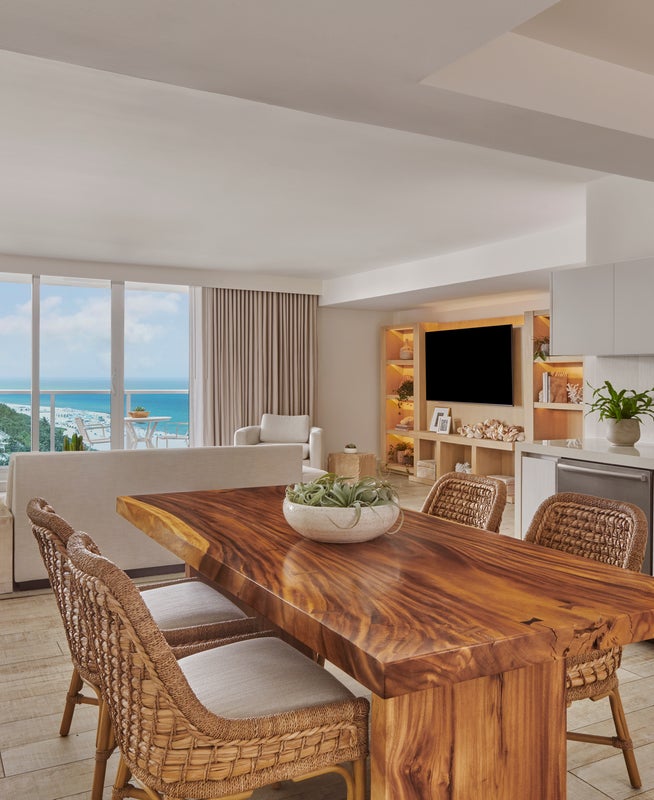 Ocean View 3 Bedroom Home Balcony