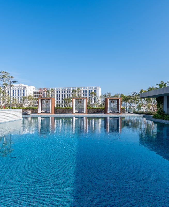 Adult pool at 1 Haitang Bay