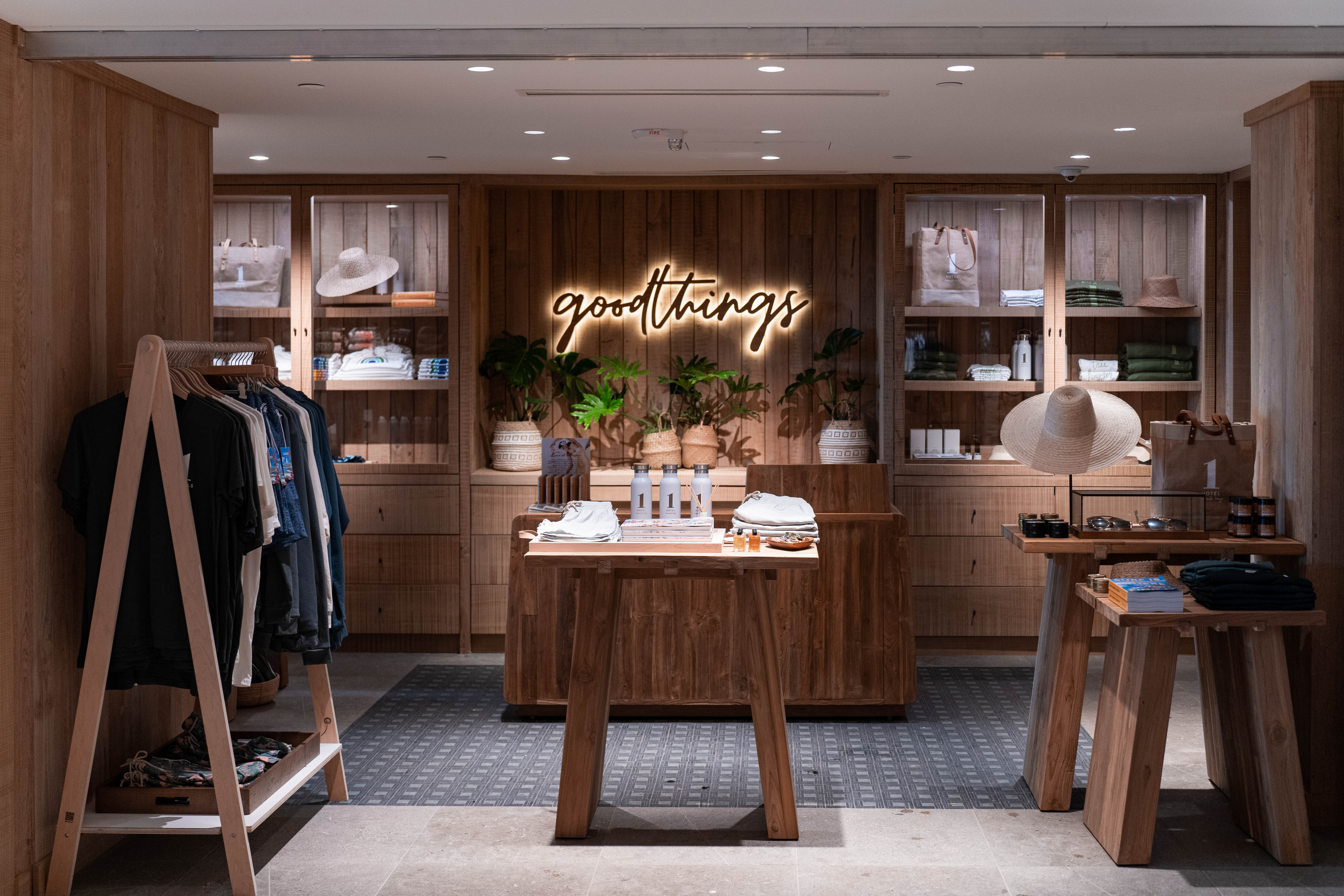 Racks et tables pour l'exposition de produits à GoodThings