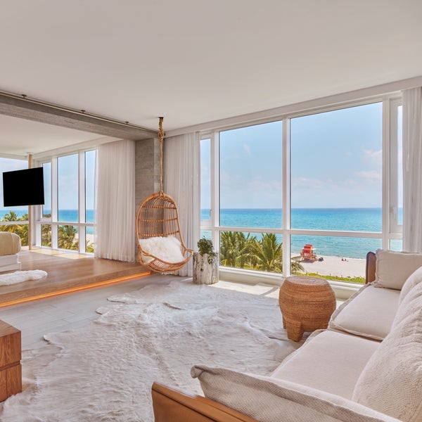 Hotel room with ocean view