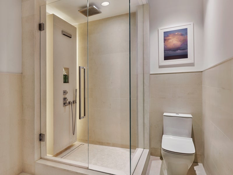 Ocean View 3 Bedroom Penthouse Balcony-Bathroom