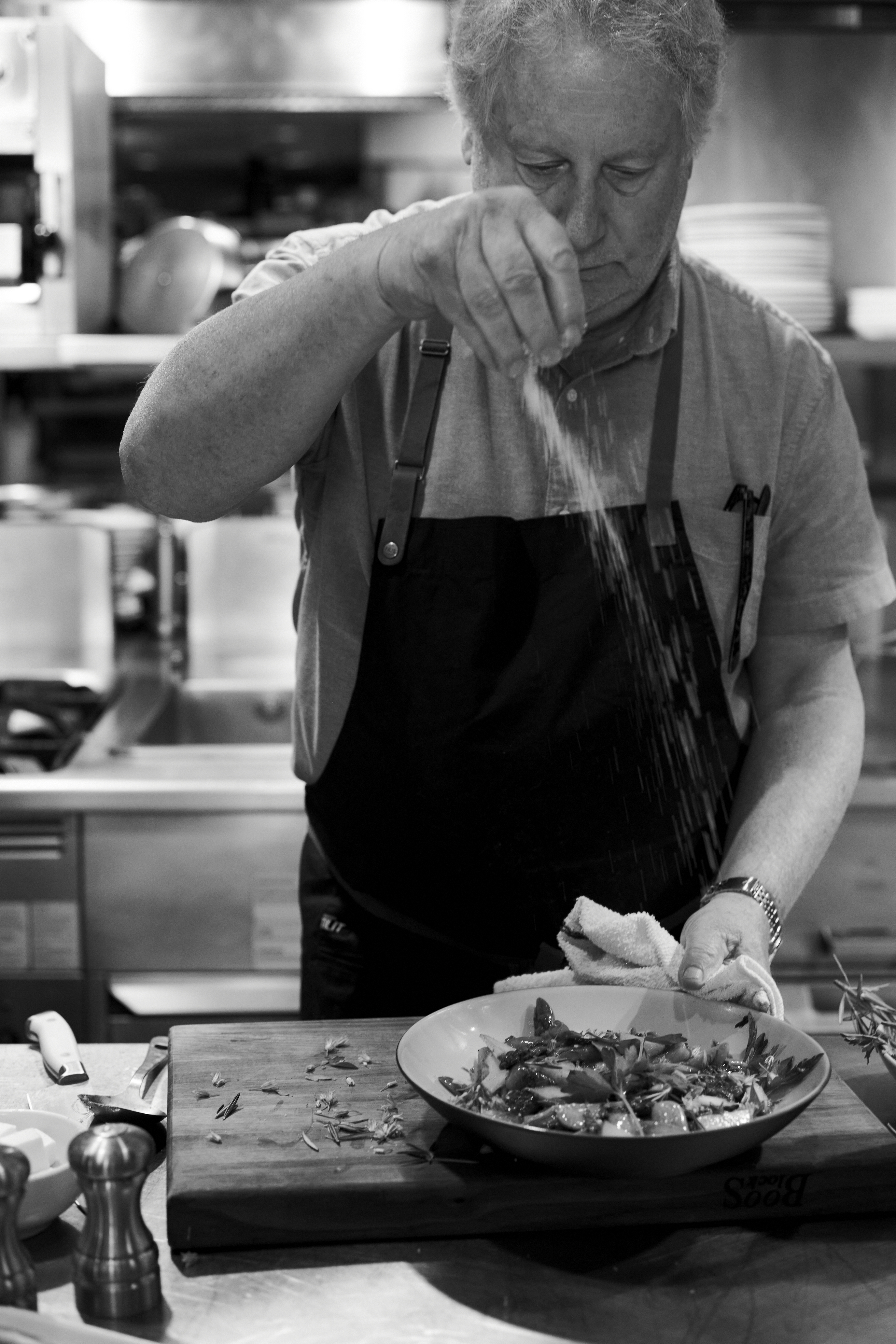 Jams Restaurant NYC by Chef Jonathan Waxman 1 Hotels