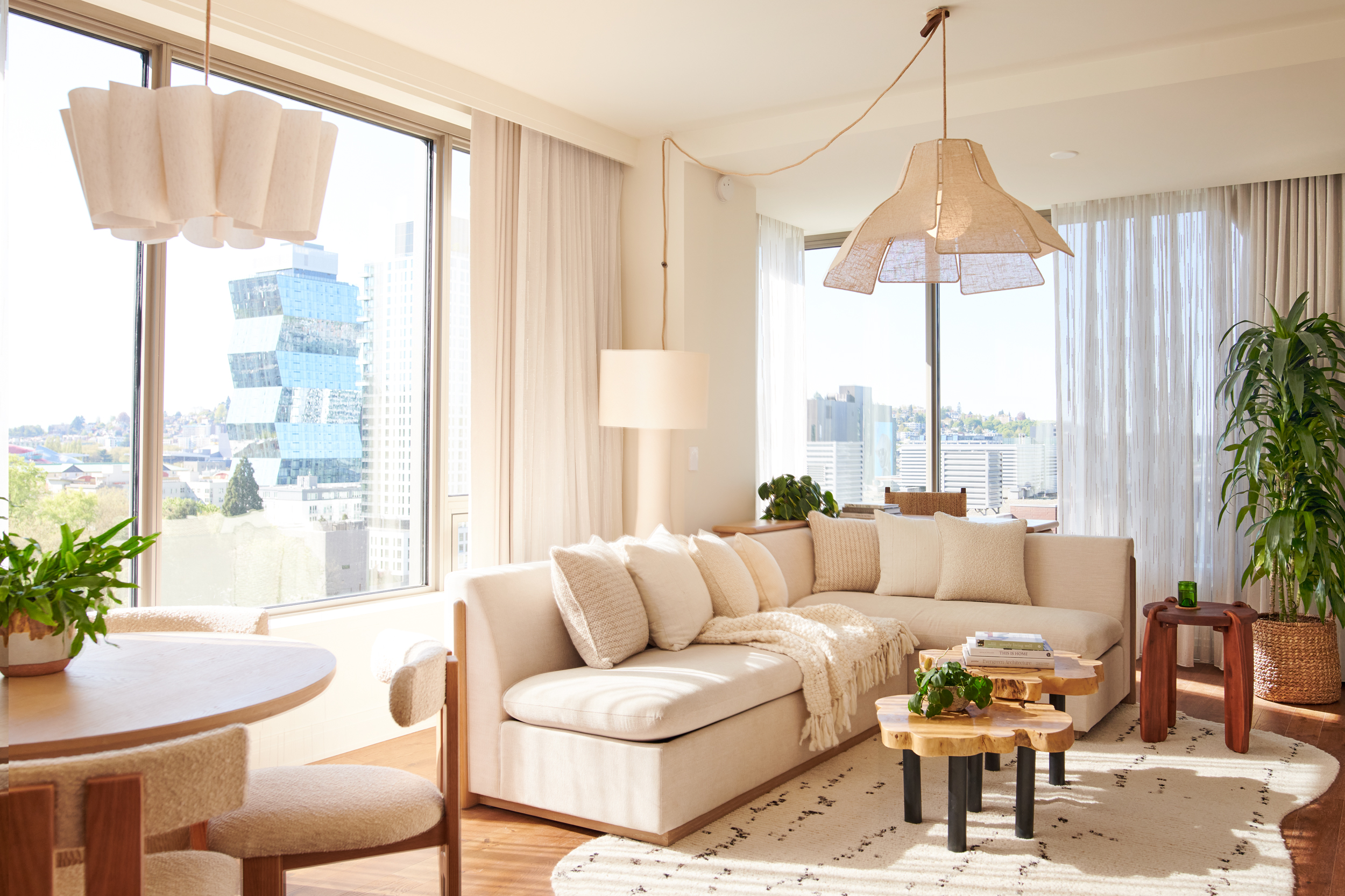 スペース・ニードル1ベッド・スイートのリビングルーム