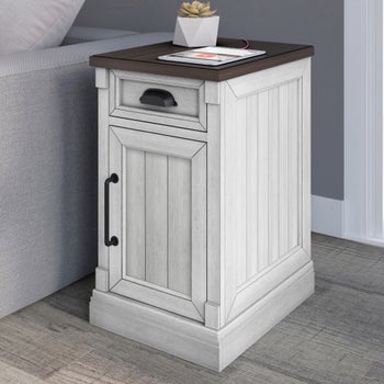 テロペア　シャンディレディ　ホワイト　③ Tresanti Cassidy Chairside Table | Costco