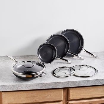 HexClad 7-piece Cookware Set- Costco
