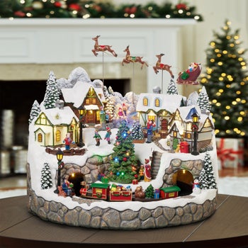 コストコ　クリスマス　アニメイテッドビレッジウィズミュージック　costco Snowy Holiday Village with Light and Music | Costco