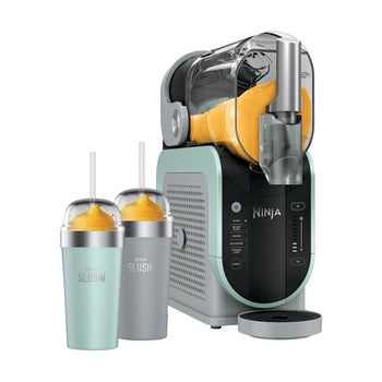 Ninja SLUSHi Professional Frozen Drink Maker, 96-oz. Capacity, 5