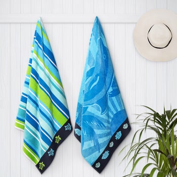 Turtle Stripe & Dolphin Jacquard Beach Towel 2-pack | Costco