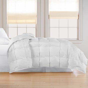 Hotel Grand All-Season Feather and Down Comforter - King Size