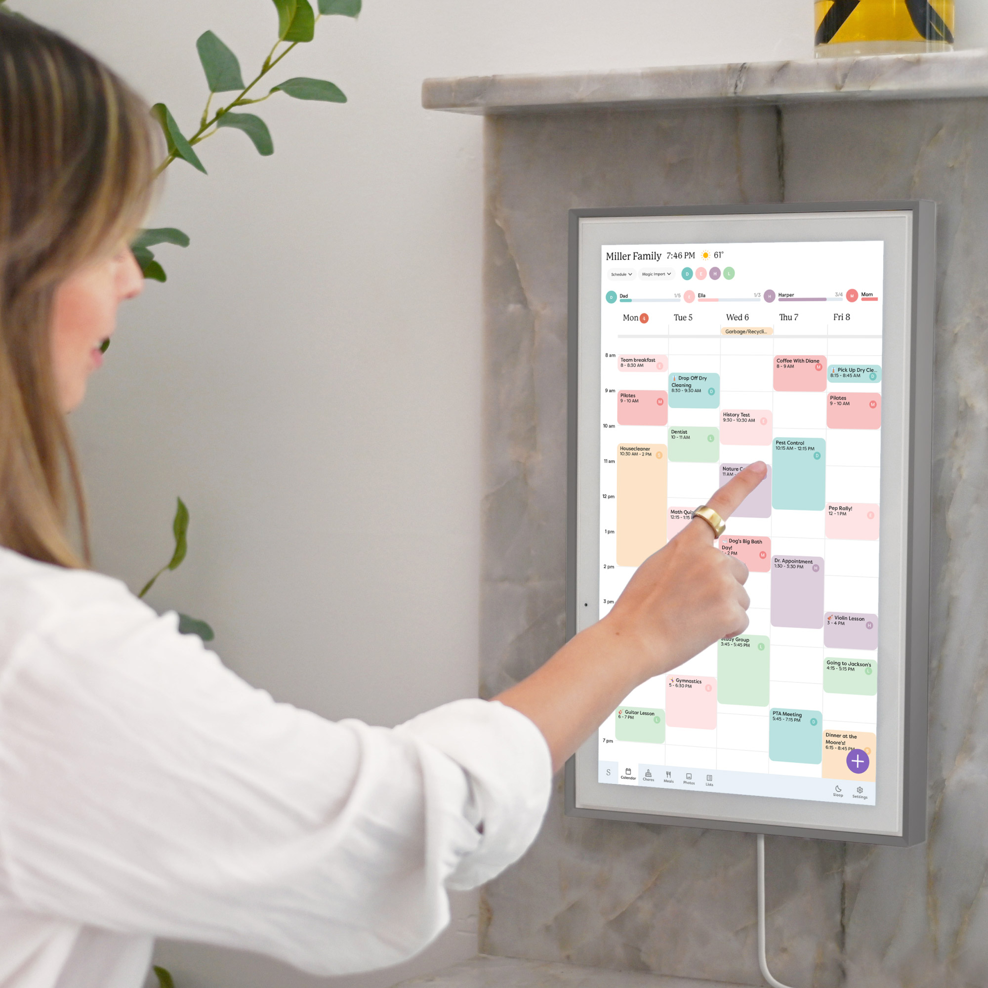 skylight-15-smart-touchscreen-calendar-and-organizer-costco
