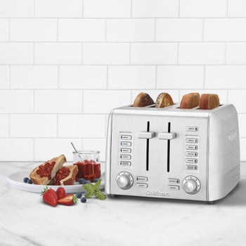 Cuisinart Custom Select 4-slice Toaster