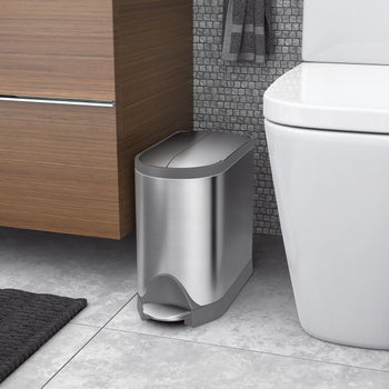 simplehuman 10L Butterfly Step Trash Can | Costco