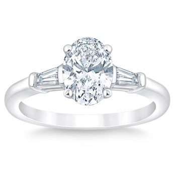 Oval Cut 1.35 ctw VVS2 Clarity, G Color Diamond Baguette Platinum