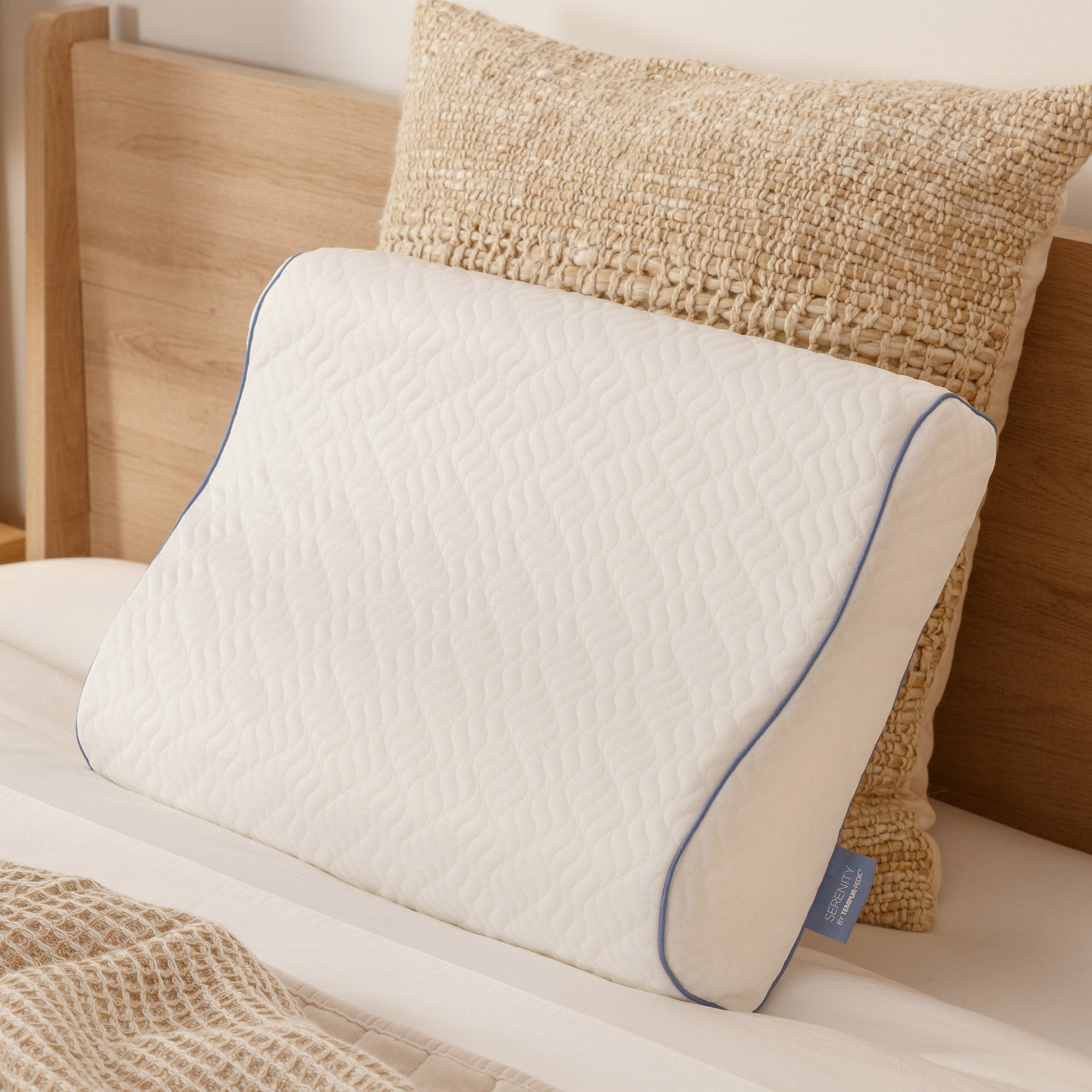 Memory Foam Tempur Xl Pillow Serenity By Tempur-Pedic Contour