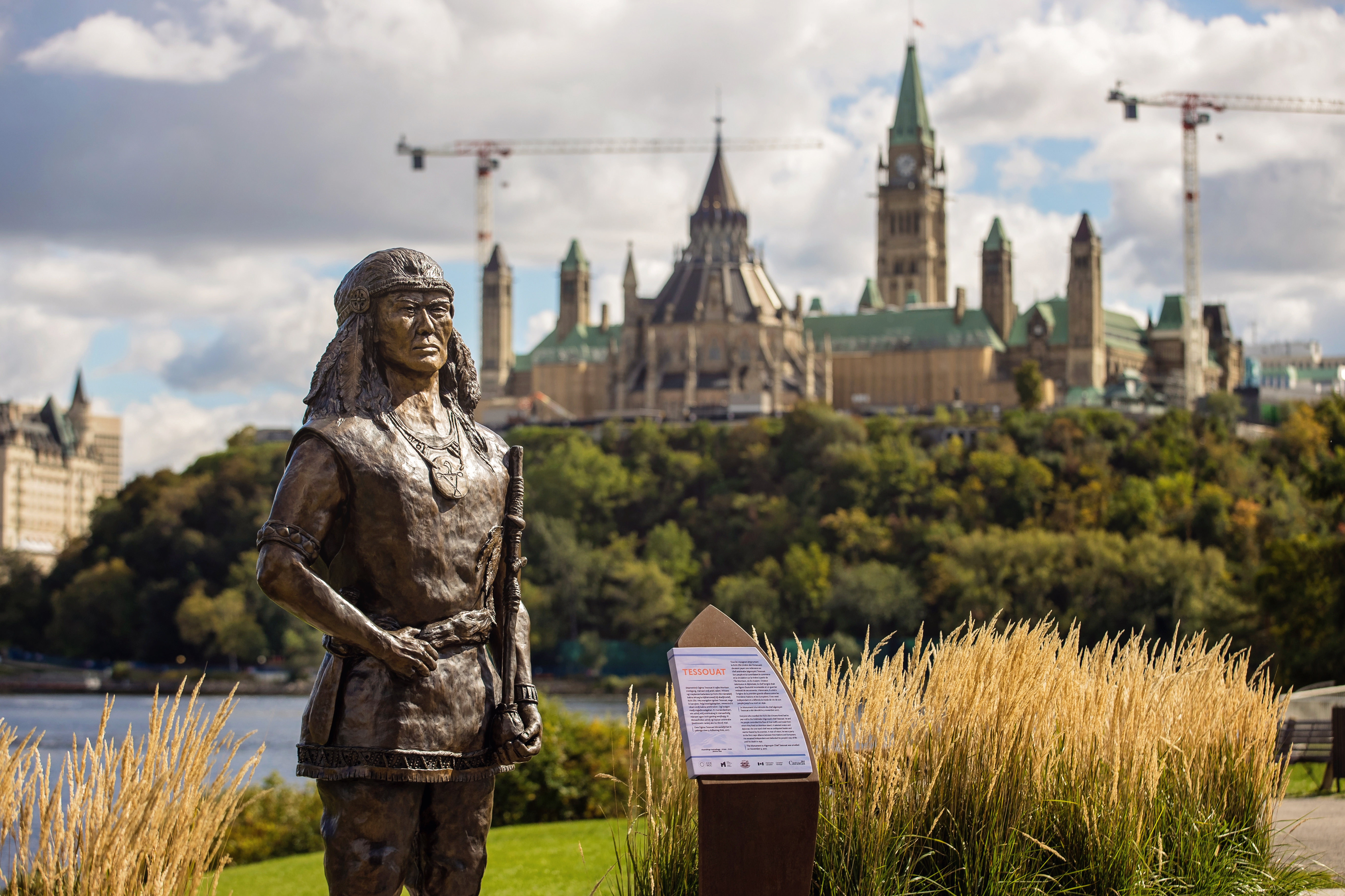 Monument to the Algonquin Chief Tessouat at the Canadian Museum of Culture 