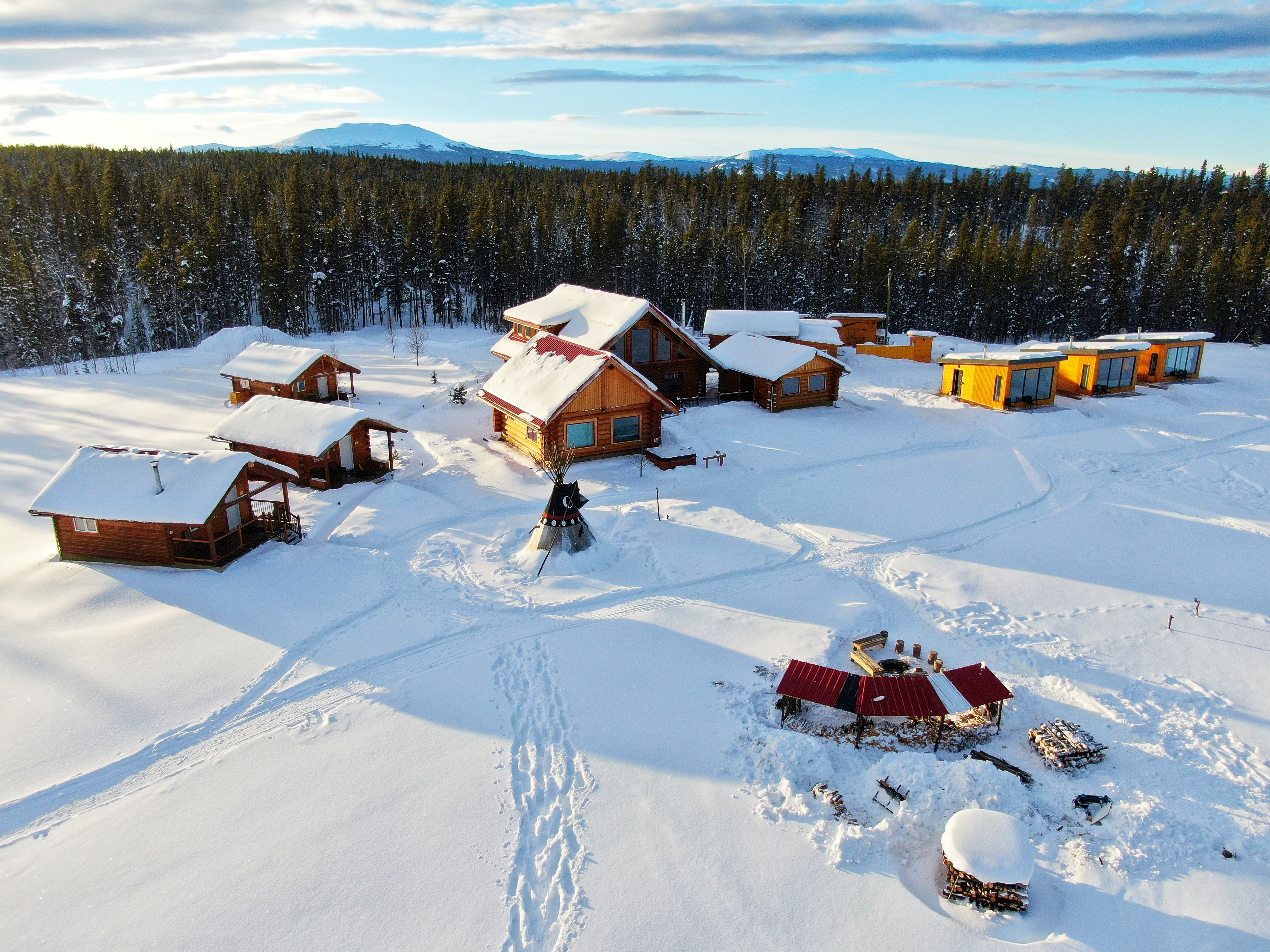 Rustic remote cabin lodge in Whitehorse YUkon