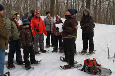 A guided snowshoe on the Mount Royal