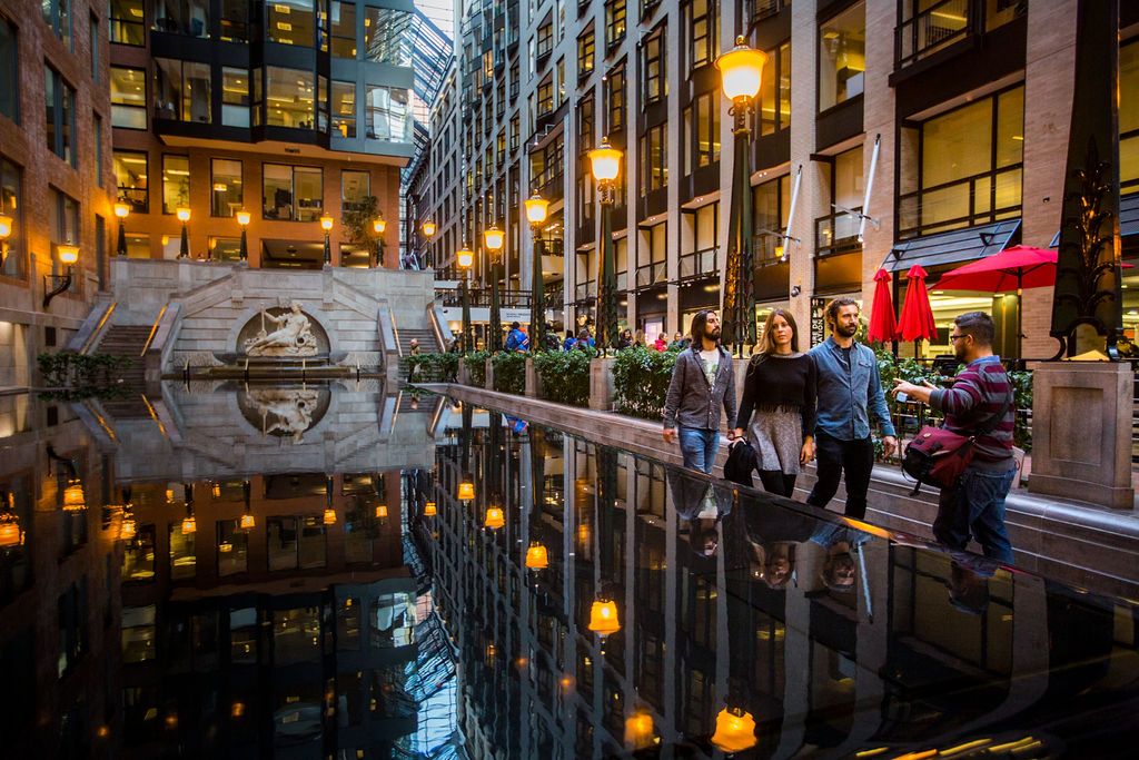 Old Montreal - World Trade Centre - Underground to summit - Fitz & Follwell