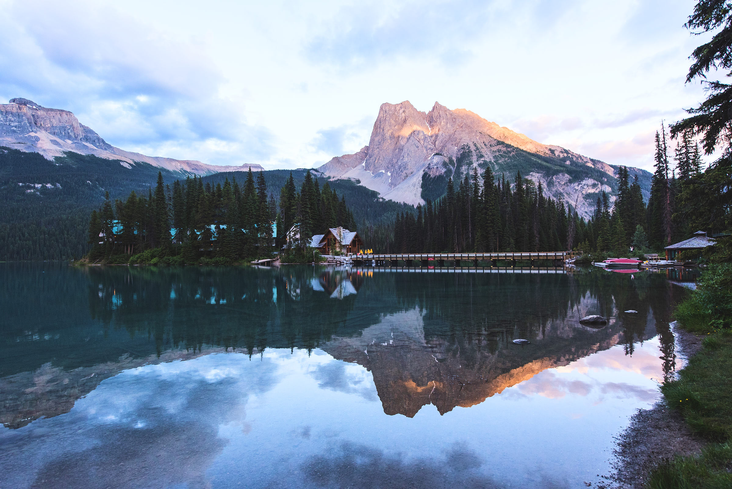 Emerald Lake Lodge in Yoho National Park in British Columbia, Canada