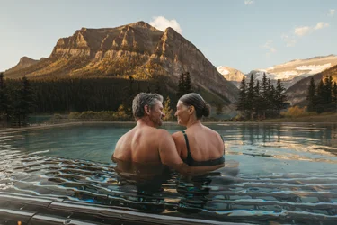 Travel Alberta The Basin Spa, Fairmont Chateau Lake Louise