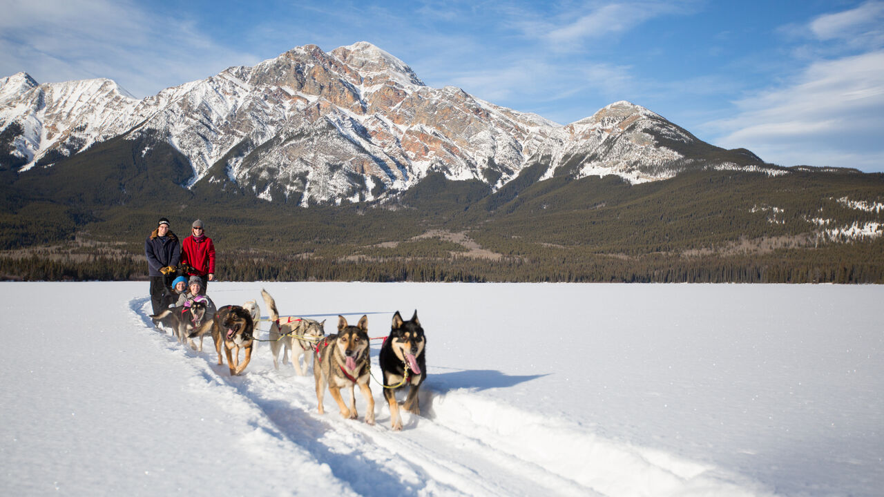 ParksCanada-DogSled-RyanBray-CR (3)