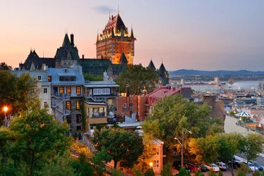 VIA Rail - Arrive in Quebec City