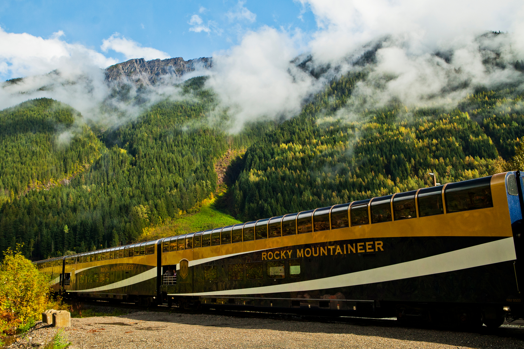 Rocky Mountaineer Train Cost