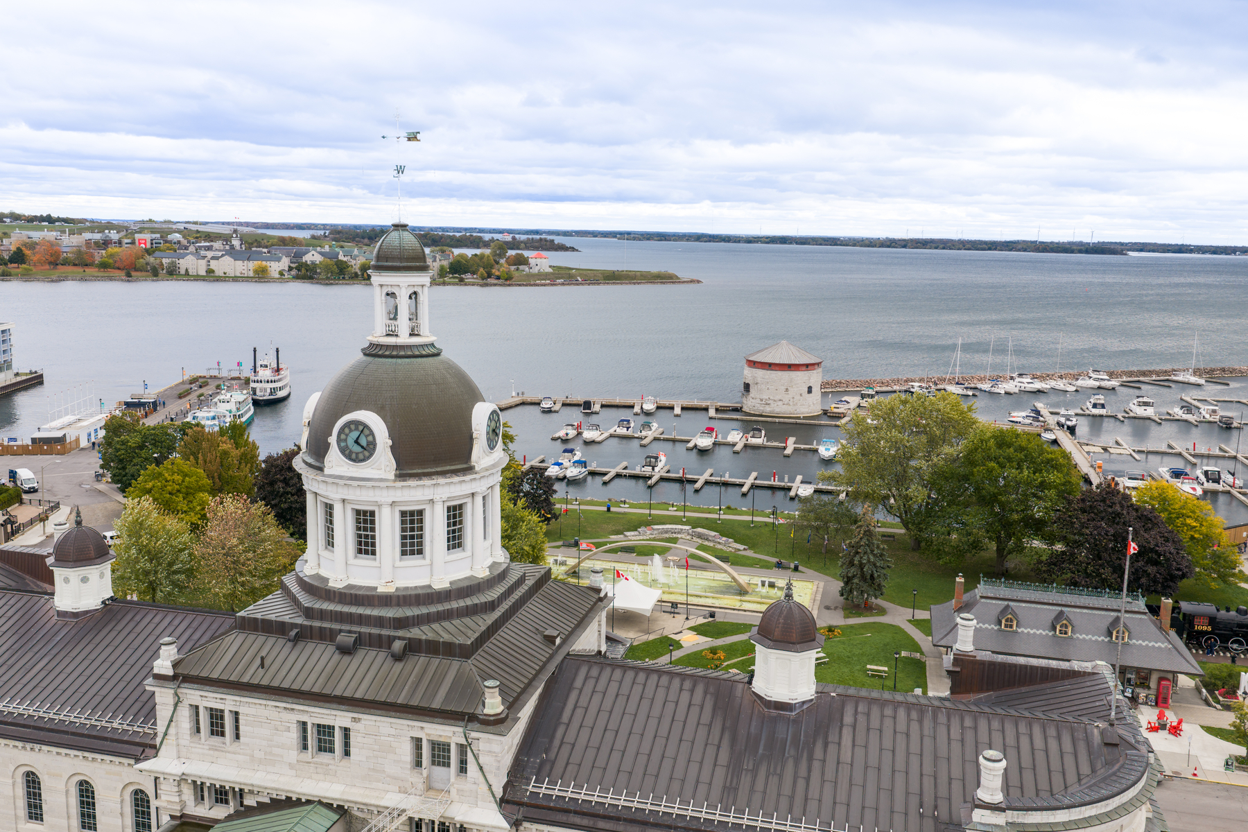 Kingston (passing through)