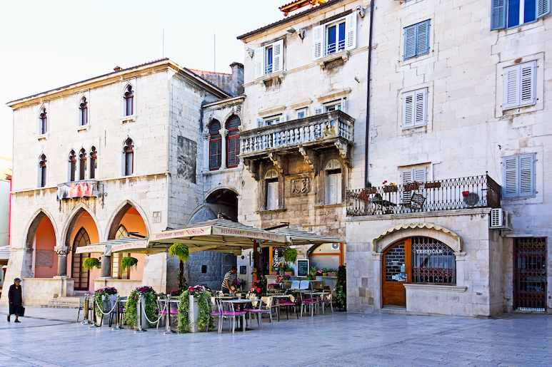 9 pontos turísticos imperdíveis de Split: De palácios a parques