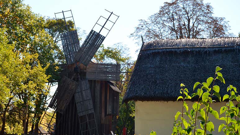 Spring Bucharest Bucharest in Spring: 8 Great Things To See and Do