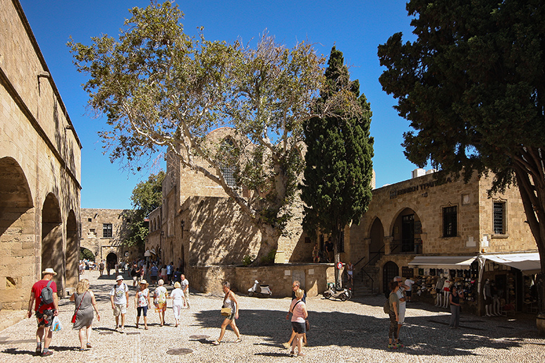8 Best Places To Visit in Rhodes Town: A Visitor’s Guide