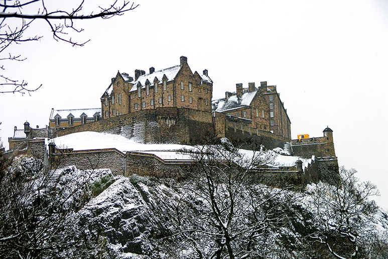 8 Things To Do in Edinburgh in Winter