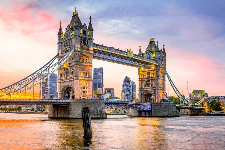 iStock-860119662-edited-LOWRES.jpg