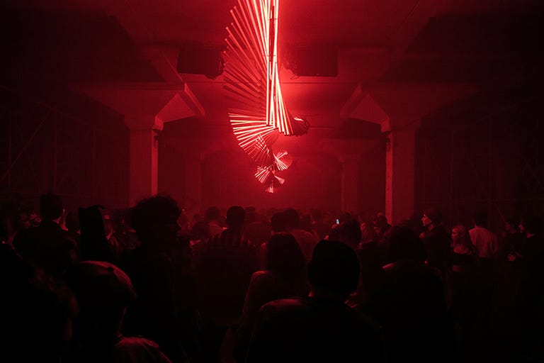aleksandr-popov-endMHm-S3d8-unsplash-LOWRES.jpg