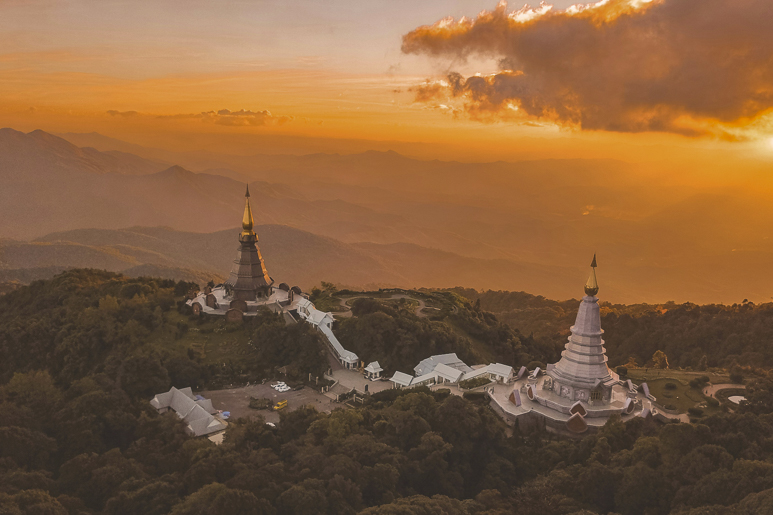 bharath-mohan-JHZye99eeaU-unsplash-LOWRES-2.jpg