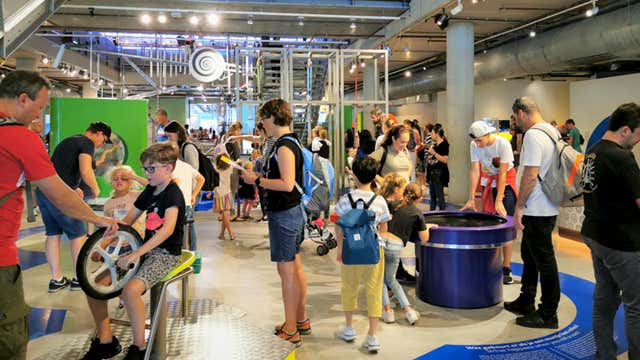 NEMO-tiedemuseossa vieraileminen: vastauksia kaikkiin kysymyksiisi