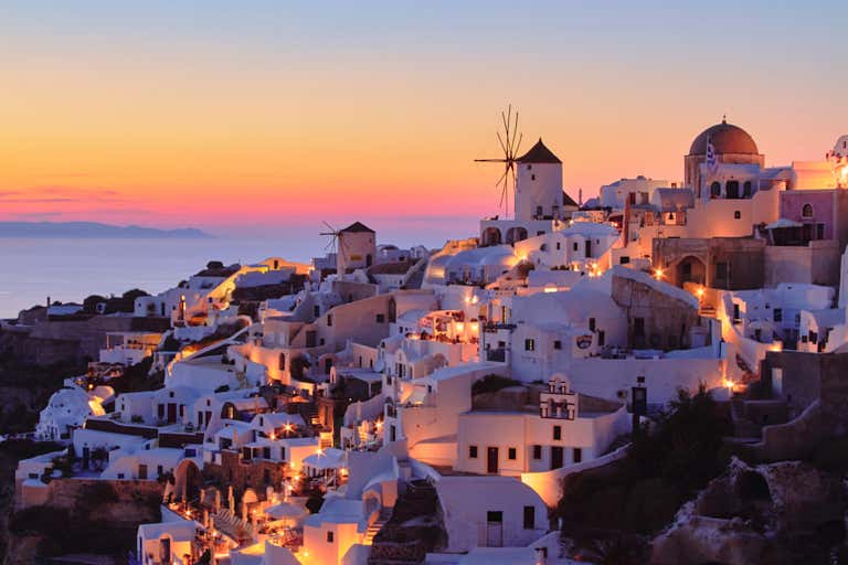 Santorini _Greece_(38376823641)-LOWRES.jpg