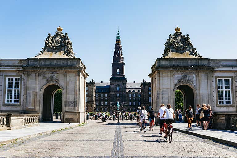 t398347. Copenhagen - Small-Group Hygge and Happiness Culture Tour-nr38_LOWRES.jpg