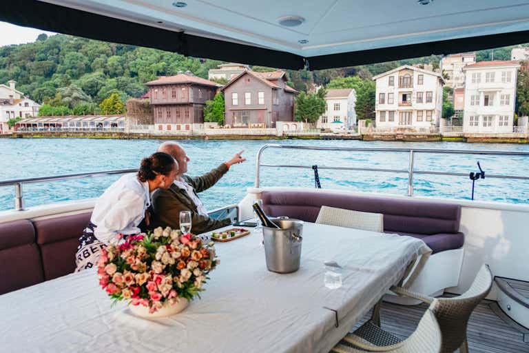t188385. Istanbul - Bosphorus Sunset Cruise on a Luxurious Yacht - 23-LOWRES.jpg