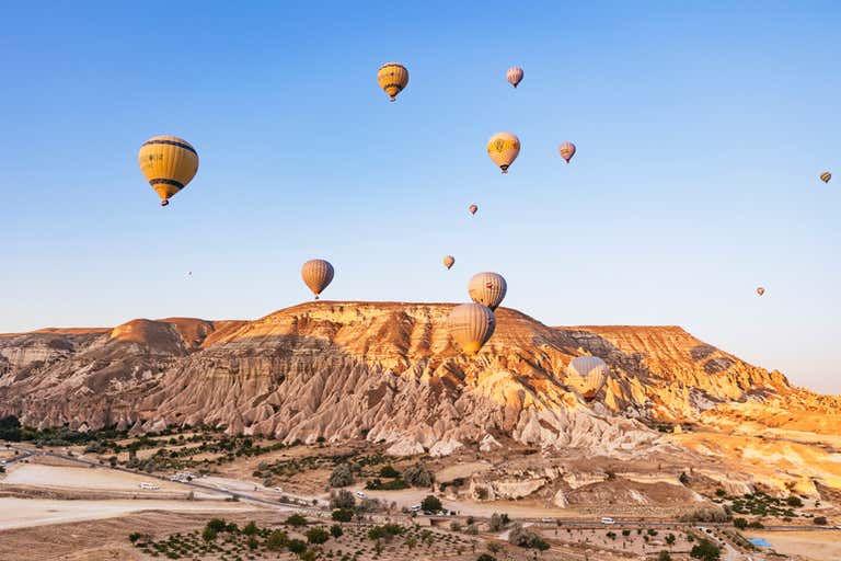 t433942. Cappadocia - Hot Air Balloon Trip in Goreme with Breakfast-nr9.-LOWRES.jpg