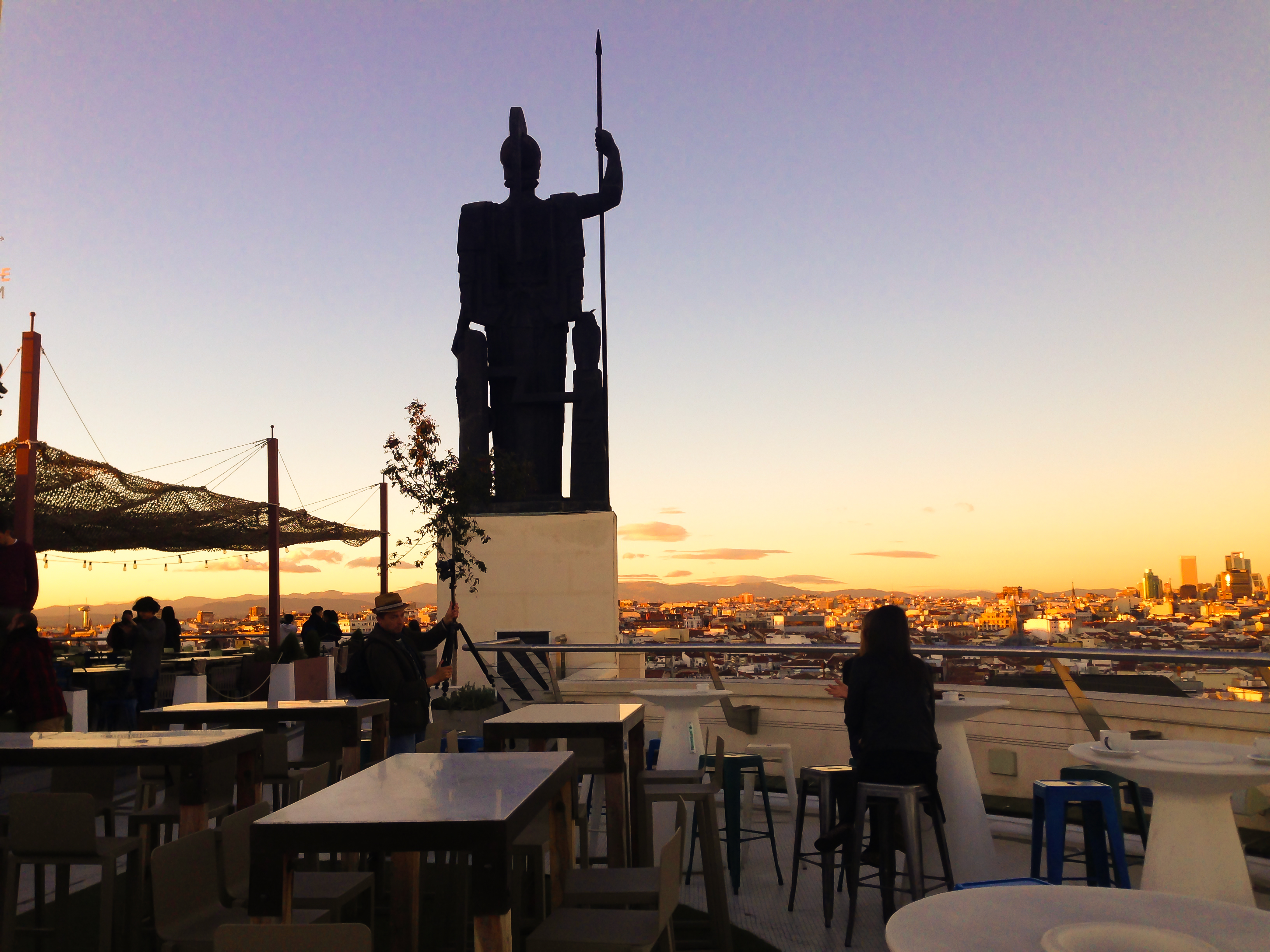 Madrid at Night: Your Guide to the Best Experiences After Dark